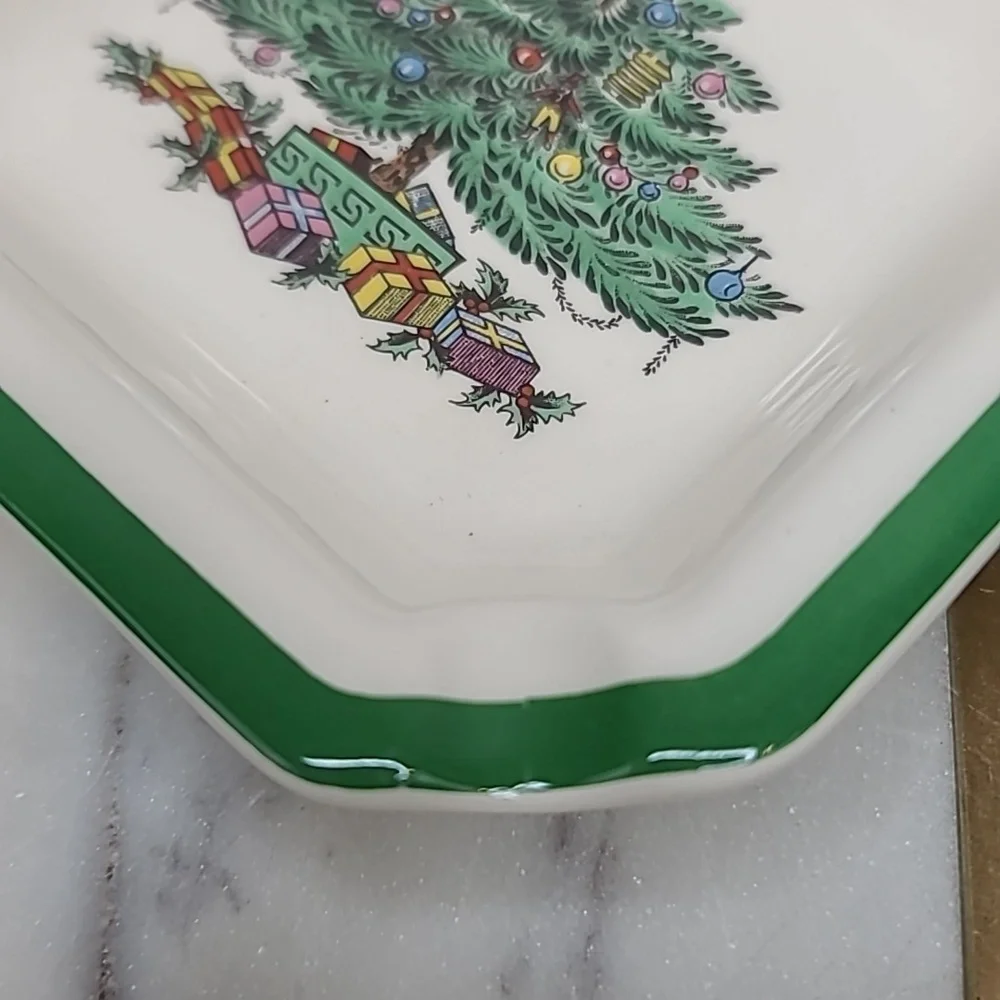 Spode Christmas Tree Classic Vintage Collectible Ceramic Square Ash Tray